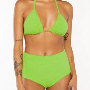 SAVAGE X FENTY FLUFF IT UP BRALETTE & BOOTY SHORT (KELLY GREEN)
